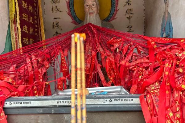 怎样跟月老求姻缘最灵验的祈福方法与技巧