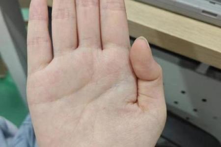 手型算命：火型人的性格与命运