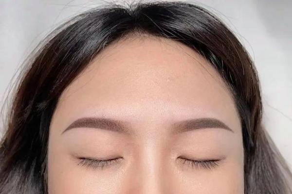 八字中的眉姐姐，到底是什么格局？