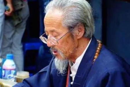 龙虎山算命找谁,龙虎山有道士算命吗
