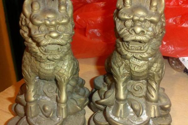雌雄风水铜狮子怎么样分公母