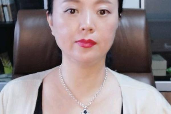 轻信算命"买阳寿",老两口抛金50多万! 轻信算命"买阳寿",老两口抛金50多万!