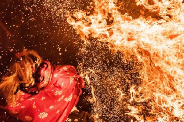 算命的说花园带天狗 算命的说花园带天狗