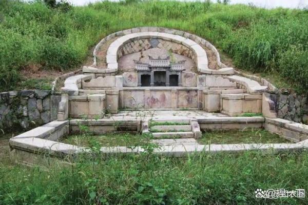 风水参加迁坟的人要注意什么问题避免出错 风水参加迁坟的人要注意什么问题避免出错