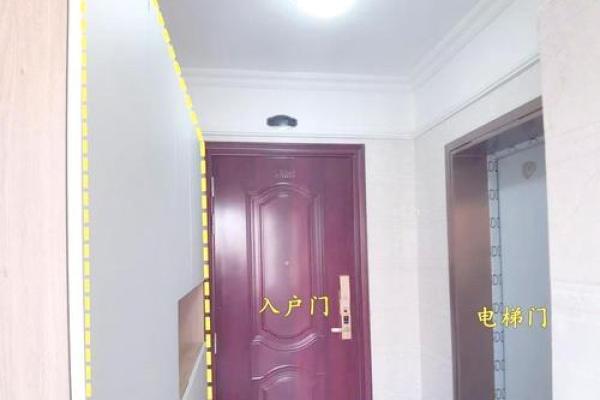 门口有吊柜风水