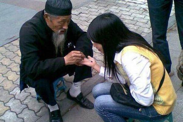 算命说一年搬两次家 算命说一年搬两次家