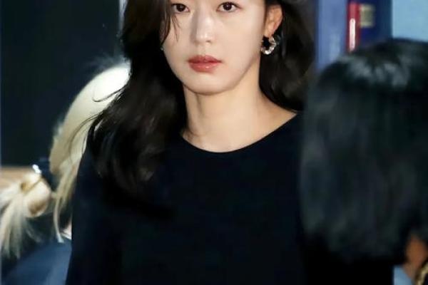 韩国算命预测全智贤