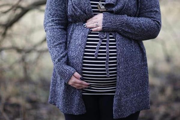 剖腹产看日子 不仅考虑产妇的八字 还要考虑父亲 剖腹产看日子 不仅考虑产妇的八字 还要考虑父亲