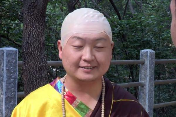 算命老头骗财骗色 算命老头骗财骗色