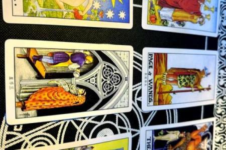 塔罗测试你该如何追求心仪的对象？