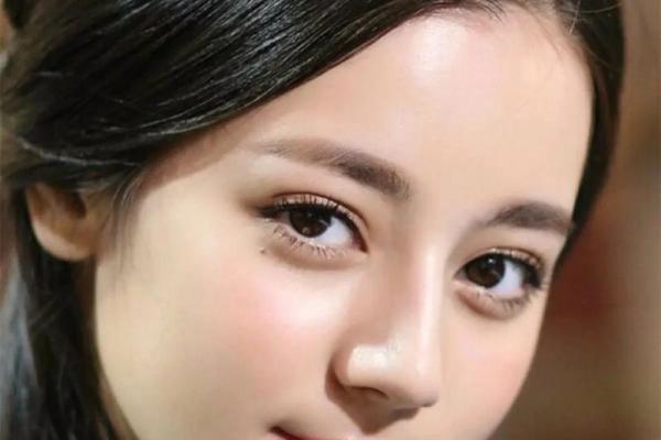 风水面相嘴唇薄的女人是不是很小气 风水面相嘴唇薄的女人是不是很小气