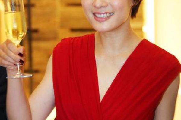 孙俪女儿八字解析,性格特点独家揭秘! 孙俪女儿八字解析,性格特点独家揭秘!