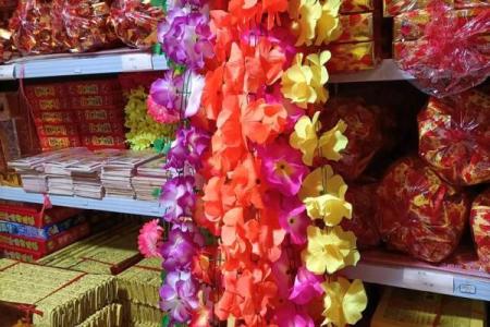 坟头上用的风水用品