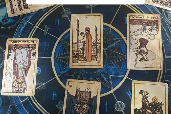 塔罗牌测试:你的爱情存在哪种危机? 塔罗牌测试:你的爱情存在哪种危机?