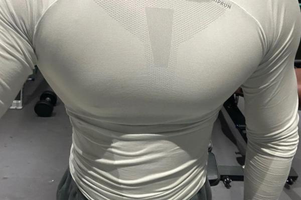 八字胸肌 八字胸肌