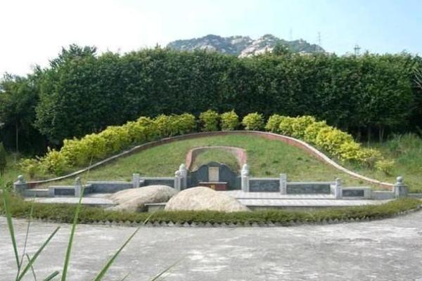 大事儿，坟墓风水对家人的影响