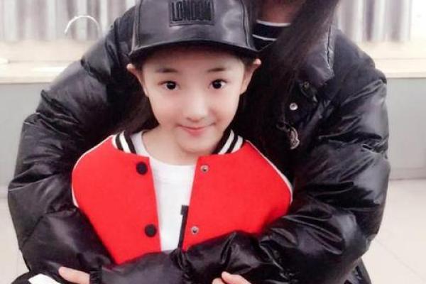 白素真是紫薇星君吗 白素真是紫薇星君吗