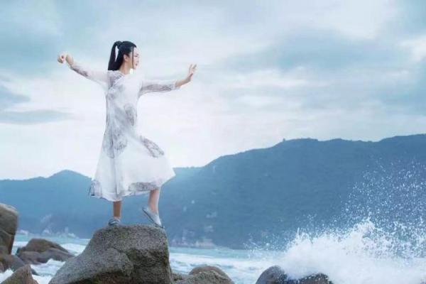 揪着别人的心算命